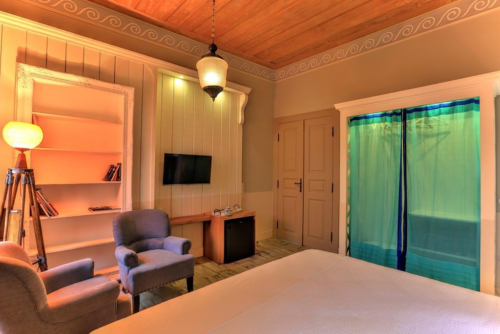 1850 Hotel Kemalpasa Alaçatı Exteriör bild
